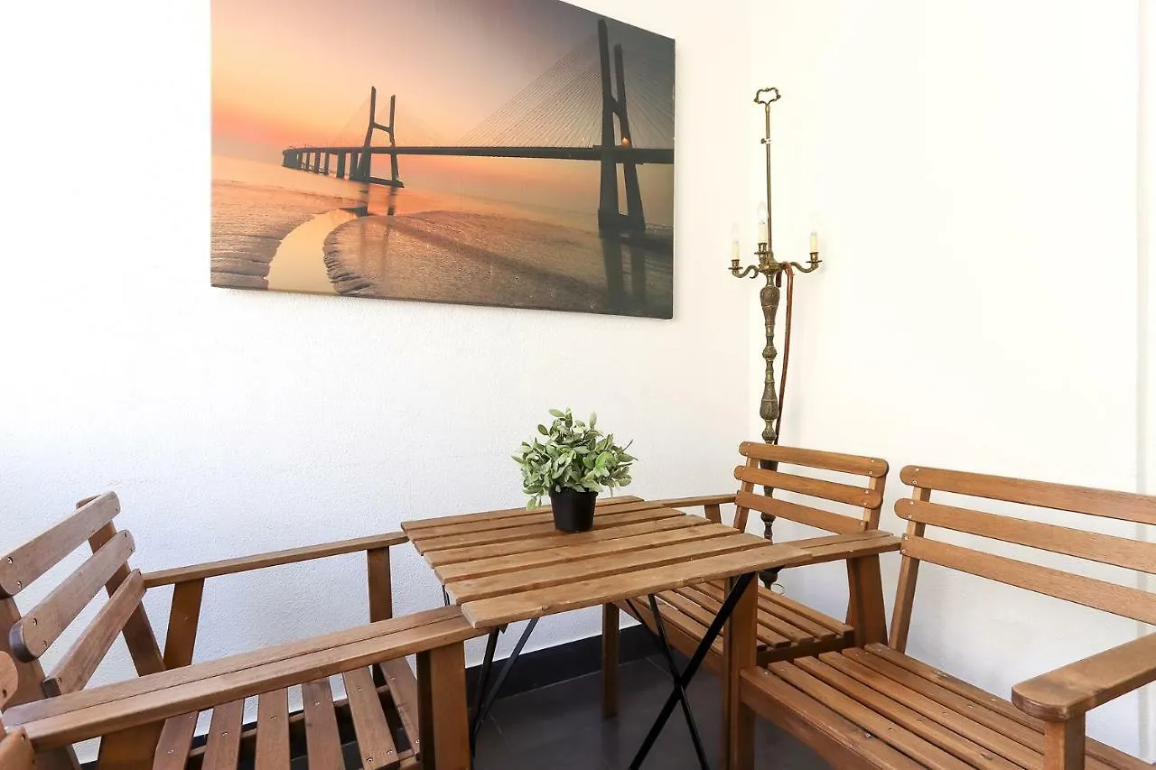 Lisbon Apartments In Anjos